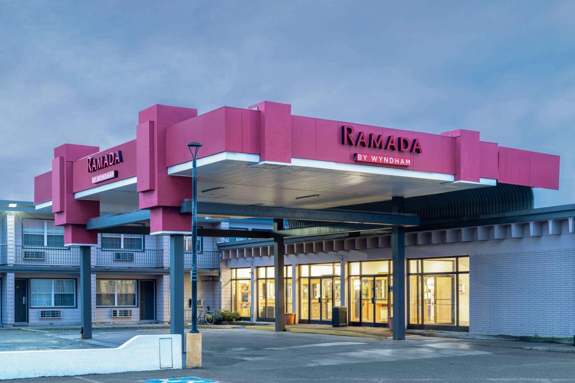 Ramada By Wyndham Thunder Bay Airlane Hotel Luaran gambar